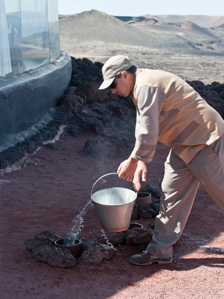 EUGENE_20100928_0161.jpg - Timanfaya