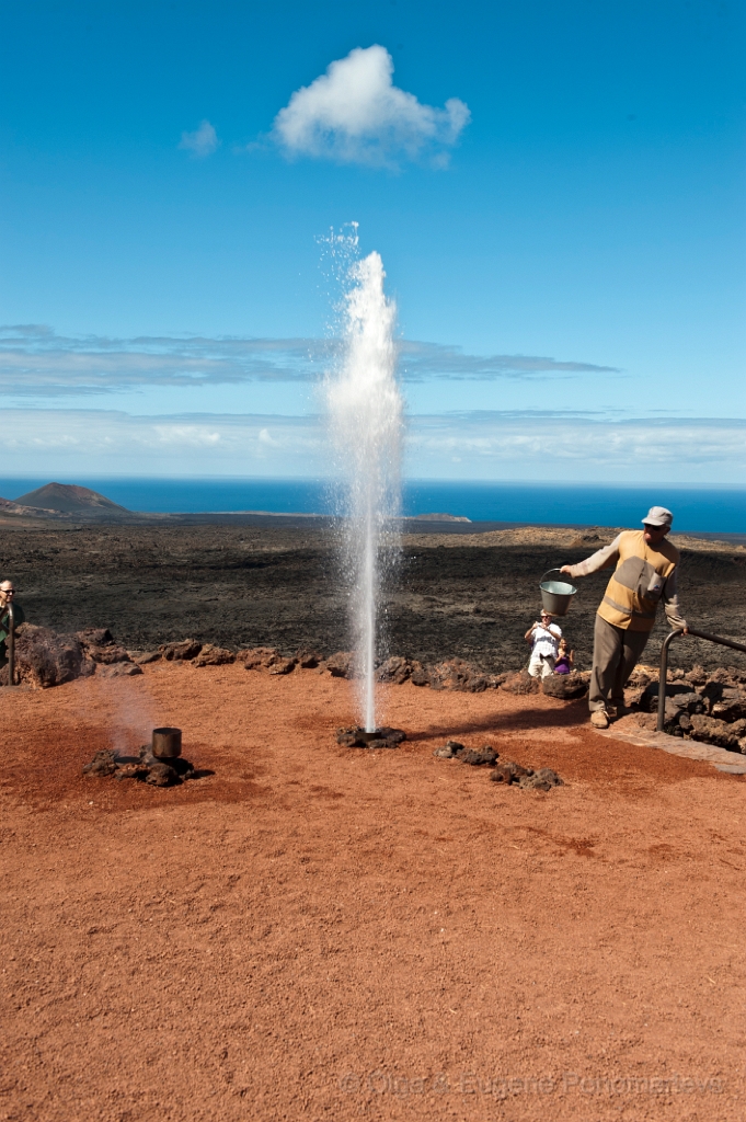 EUGENE_20100928_0189.jpg - Timanfaya
