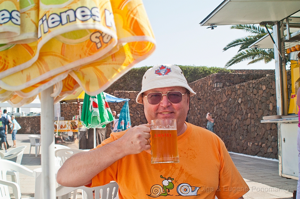 20110515_OLGA_1391.jpg - Mercadillo en Teguise