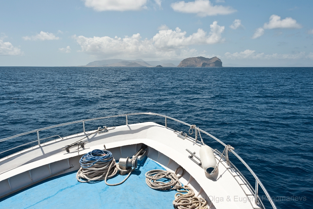 20110518_EUGENE_0300.jpg - Iremos a la Isla de Montaña Clara y a la Graciosa.