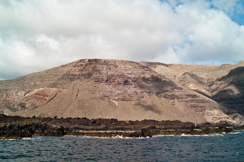 20110518_OLGA_0815.jpg - La Isla de Alegranza
