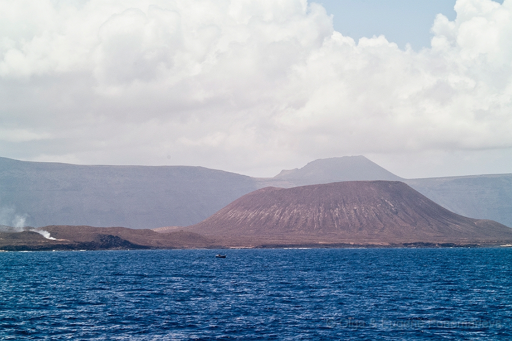 20110518_OLGA_0967.jpg - La Graciosa