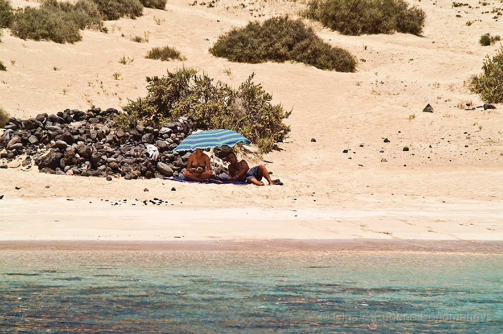 20110518_OLGA_1007.jpg - La Graciosa, iremos a la Playa Francesa