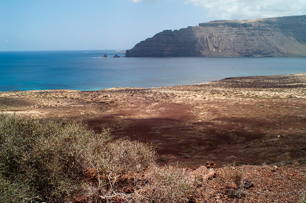 20110518_OLGA_1075.jpg - La Graciosa, la excursión en jeeps.