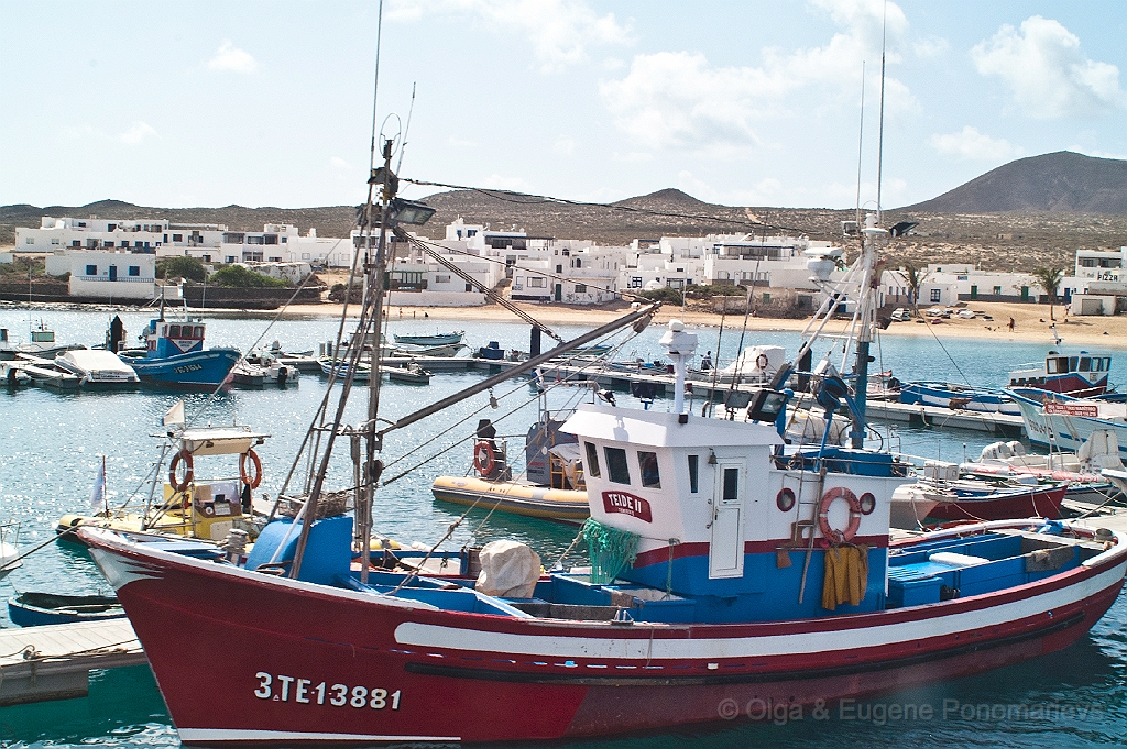 20110518_OLGA_1205.jpg - La Graciosa, Caleta del Cebo.