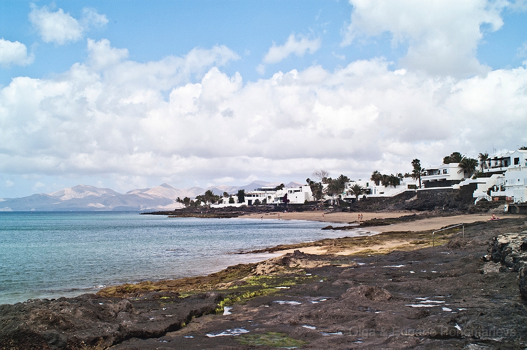 20110519_OLGA_0715.jpg - Puerto del Carmen. Av. De las Playas