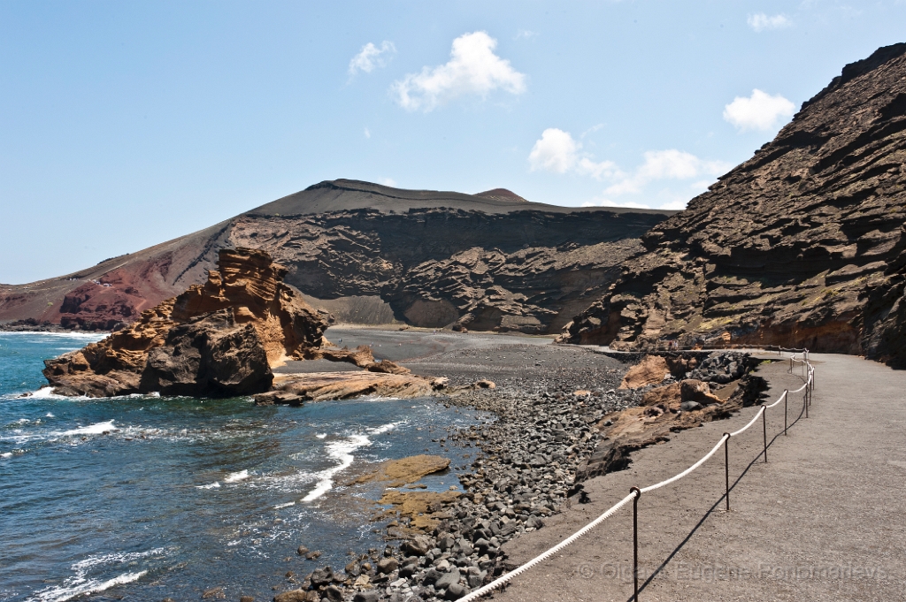 20110521_EUGENE_2040.jpg - La Laguna Verde