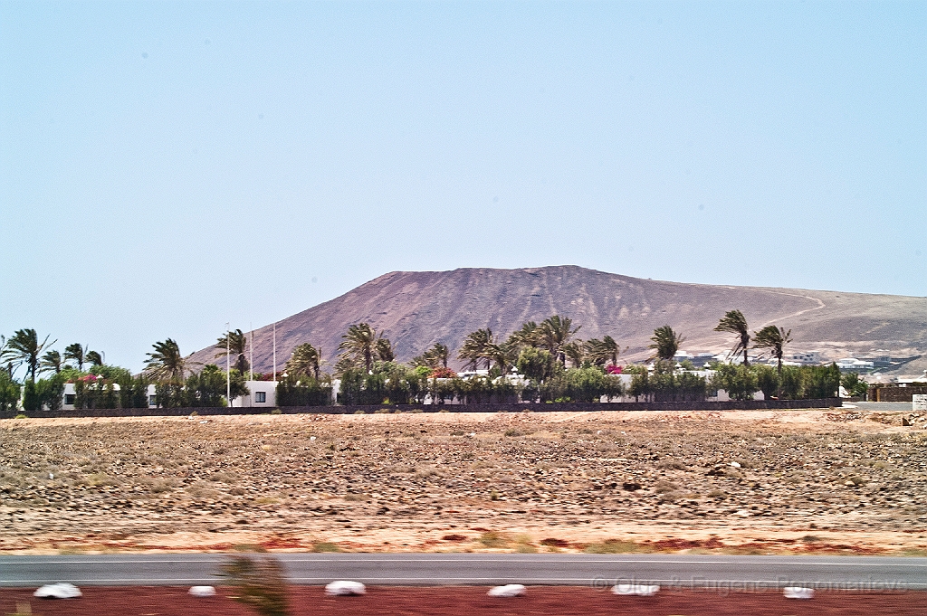 20110521_OLGA_1905.jpg - En la ruta a Playa Blanca