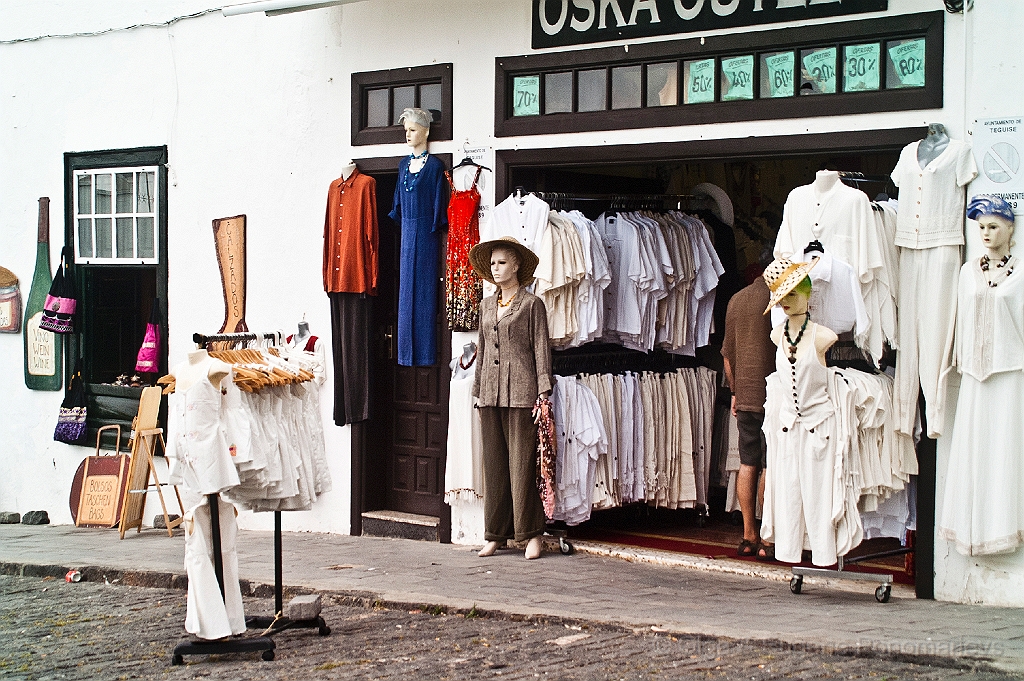 20110522_OLGA_1535.jpg - Mercadillo en Teguise