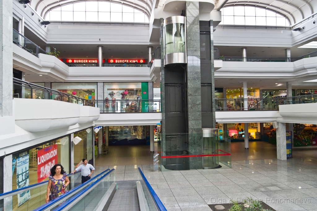 20110524_0618_SONY.jpg - Deland – Centro Comercial en Playa Honda