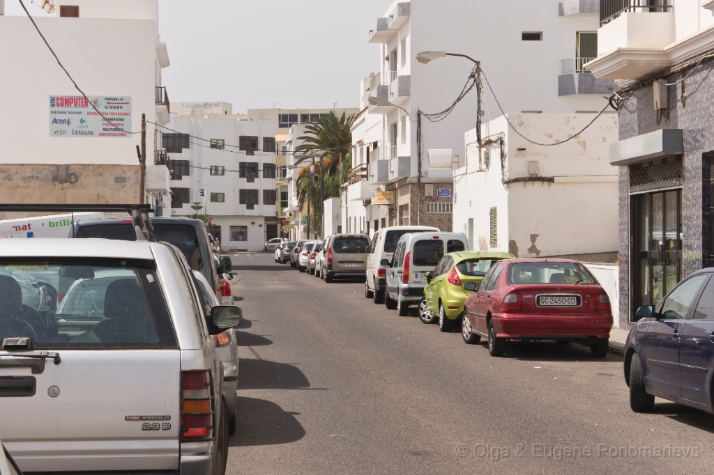 EUGENE20111005_DSC1591.jpg - Arrecife. Calle Argentina.