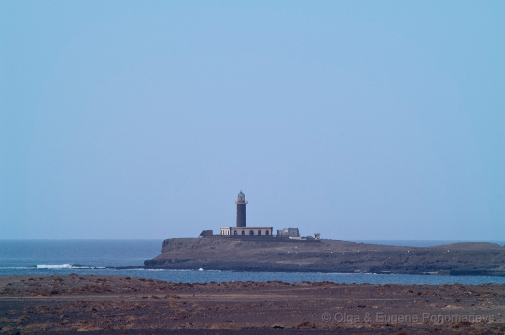 OLGA_20111004PICT3000.jpg - Cerca del Faro Punta de Jandía