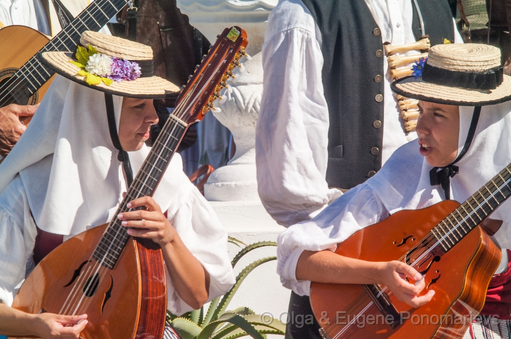 OLGA20121007PICT3646.jpg - Mercadillo en Teguise