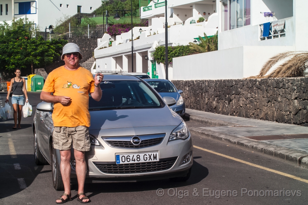 OLGA20121011PICT4011.jpg - Nuestro coche
