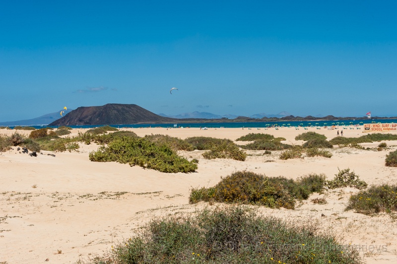 EUGENE20130410_DSC5295.jpg - Fuerteventura. Las dunas en FV-1