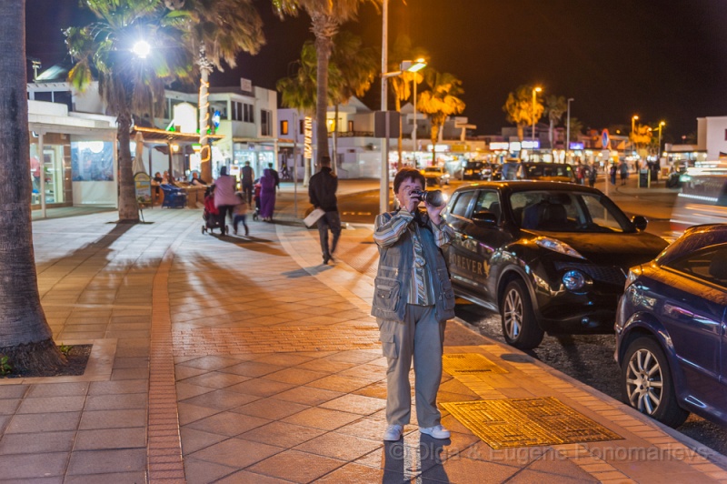EUGENE20130412_DSC5397.jpg - Avenida de las Playas por la noche