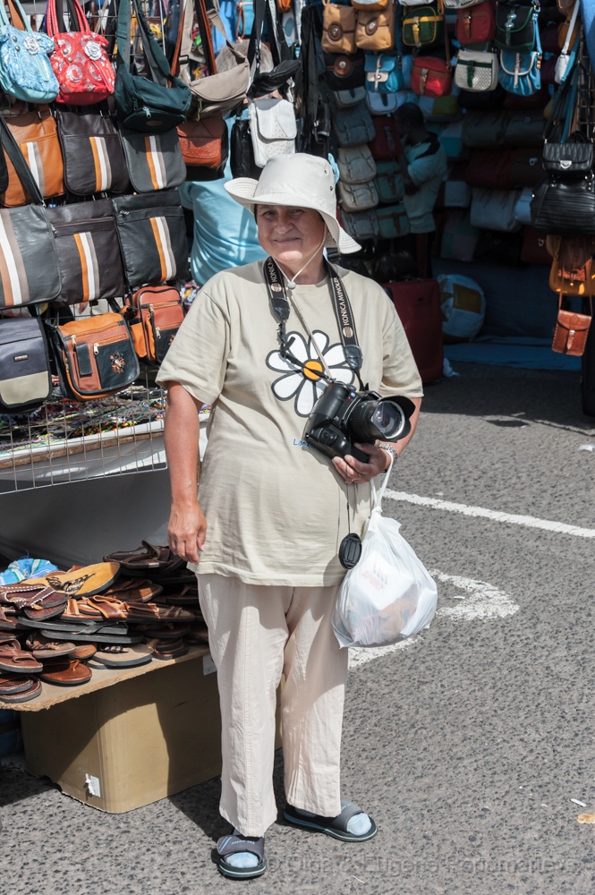 EUGENE20130915_DSC7509.jpg - Mercado en Teguise por los domingos