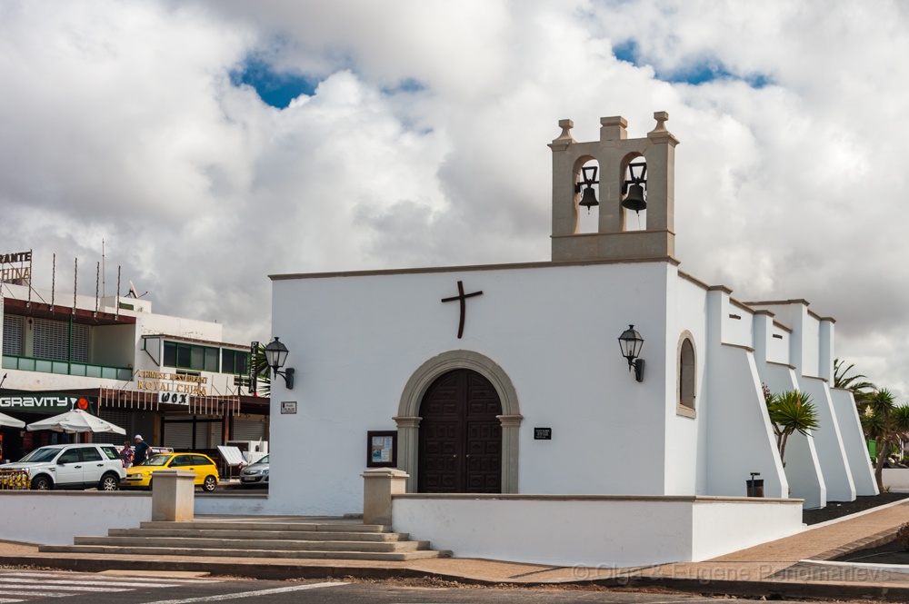 EUGENE20130916_DSC7575.jpg - Playa Blanca. Iglesia de Ntra. Sra. Del Carmen