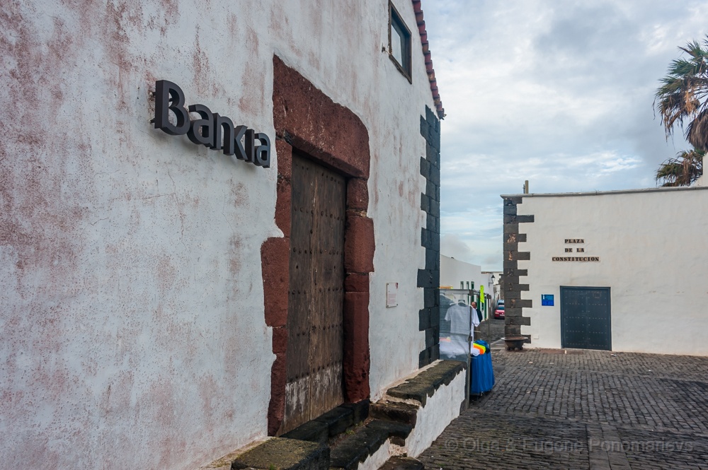 EUGENE20161016_DSC0025.jpg - En el mercado en Teguise