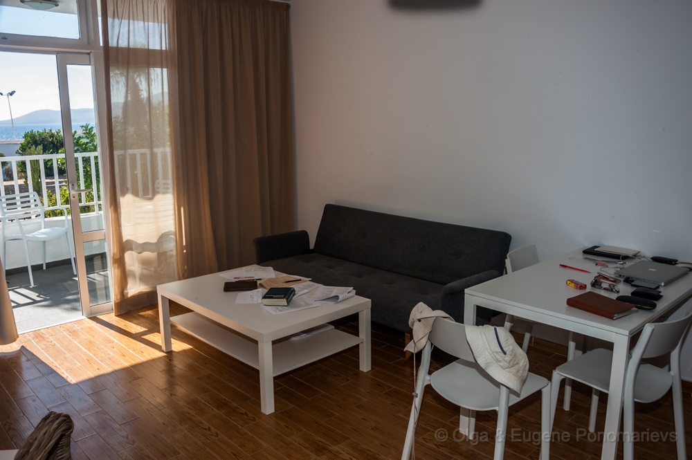 EUGENE20181021_DSC0979.jpg - Apartamentos Los Jardines. Sala