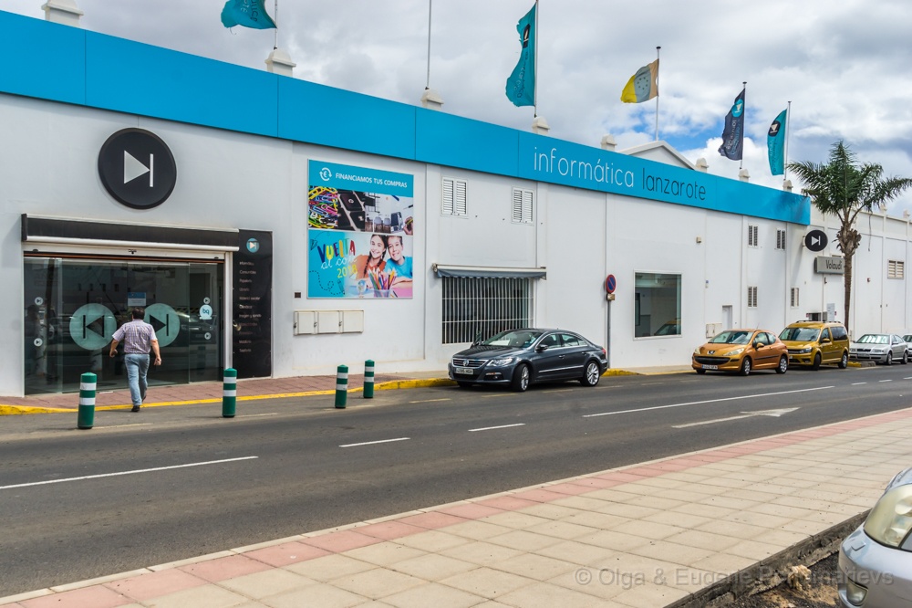 OLGA20181010_DSC3453.jpg - Informatica Lanzarote S.L., Calle del Donante de Sangre, Arrecife