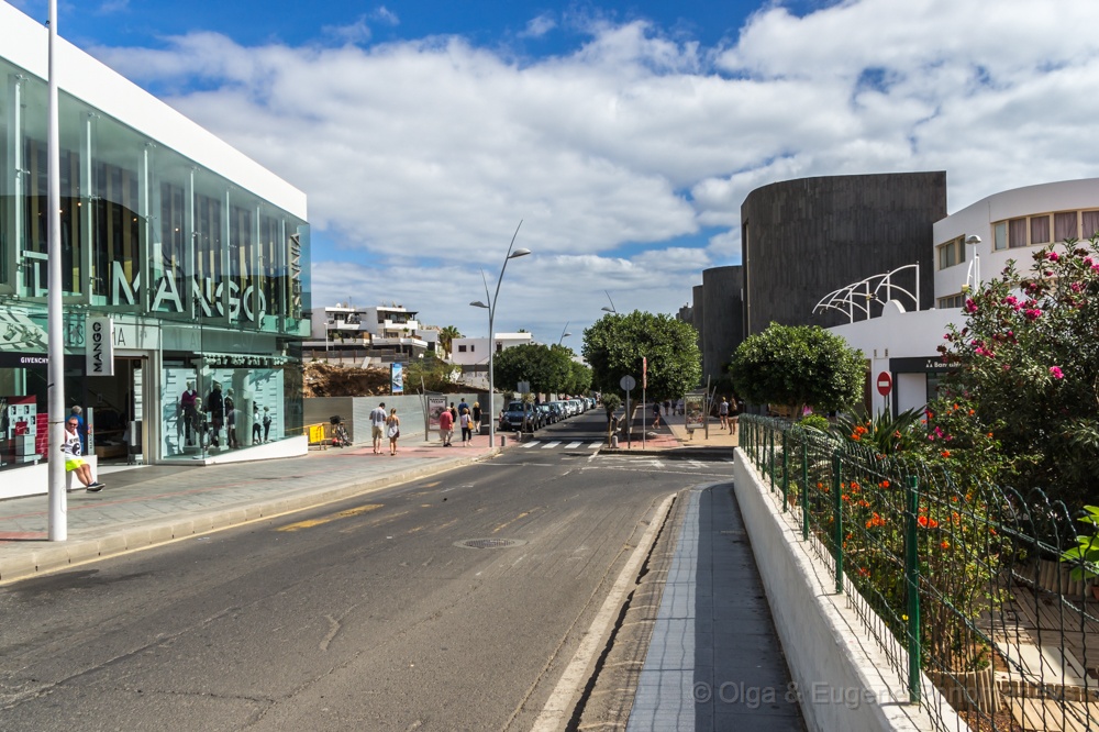 OLGA20181017_DSC3554.jpg - Av. de las Playas